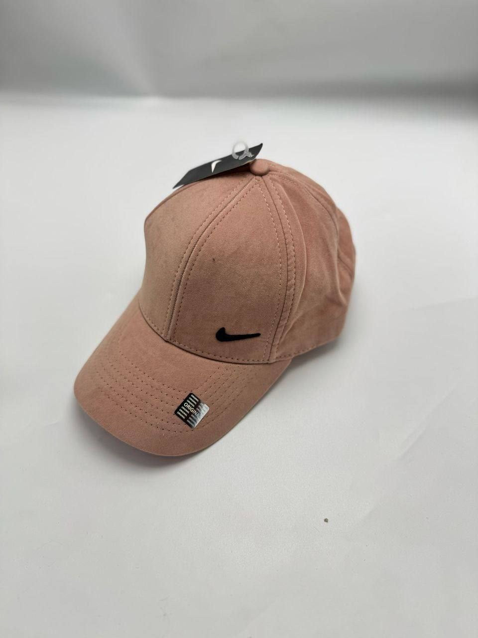 NIKE CAPS