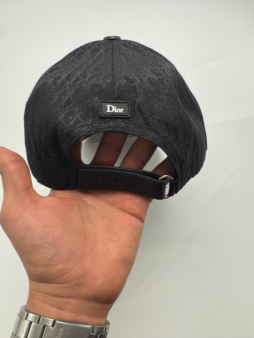 Dior caps