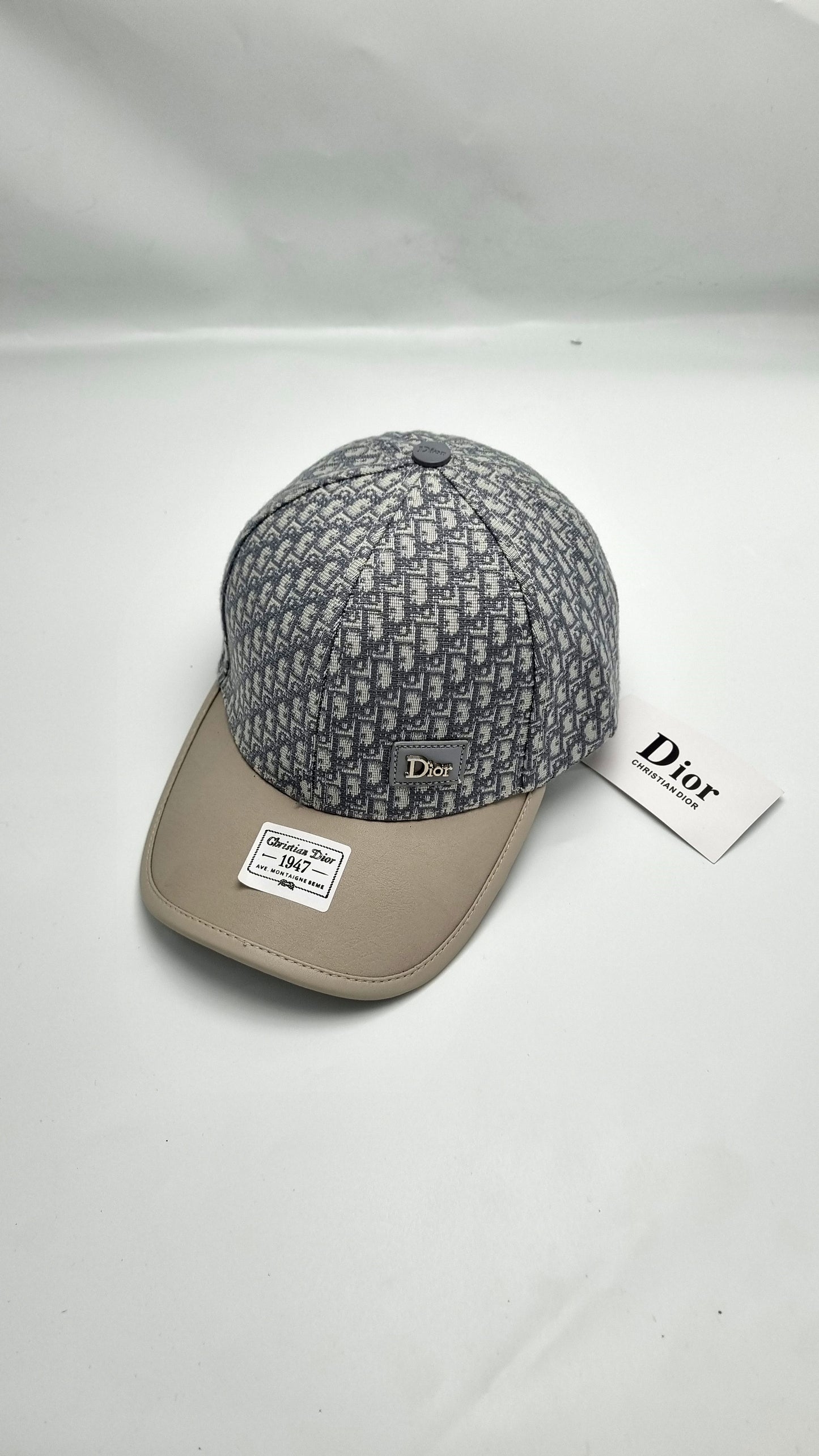 Dior caps