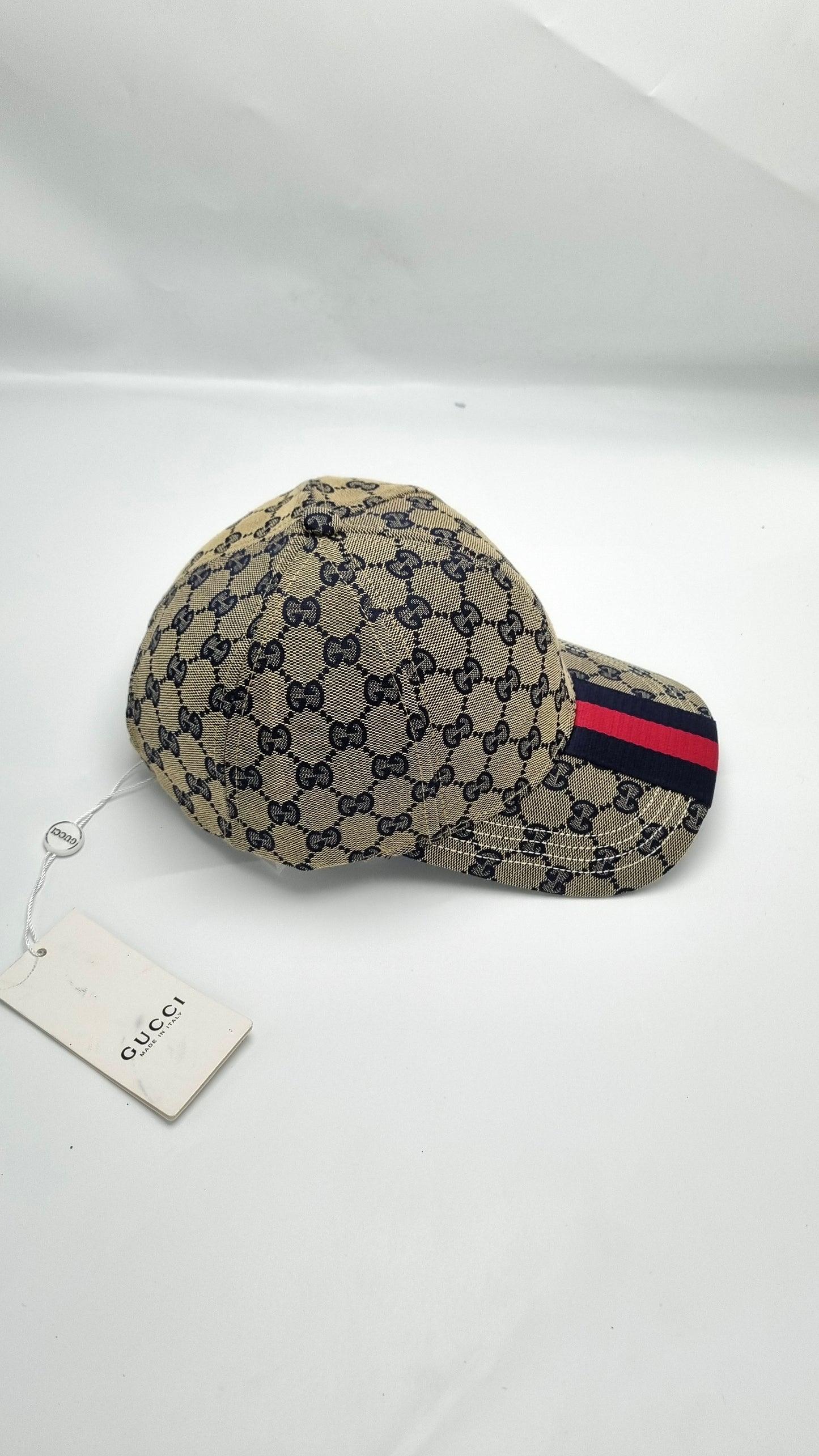 Gucci caps